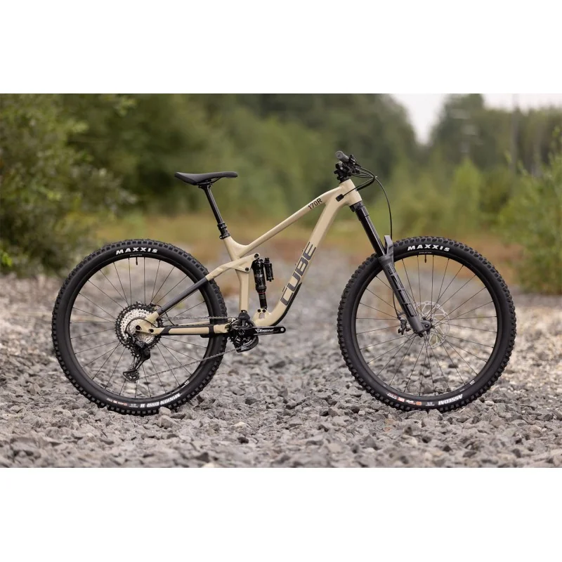 CUBE STEREO ONE77 RACE 29